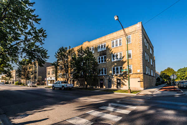 400-08 S Laramie Ave property